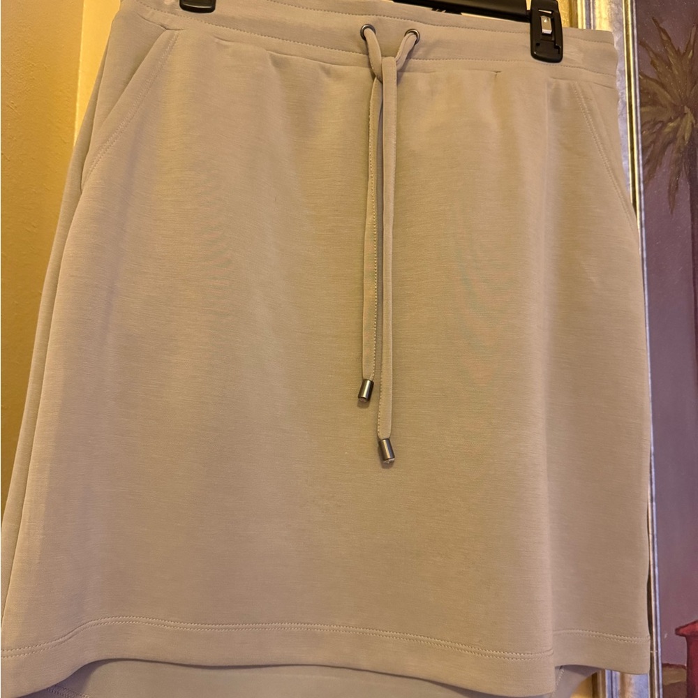 Cable & Gauge Beige Mini Skirt with Drawstring